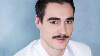 43-letni aktor poddał się eutanazji. Tak motywował swoją decyzję. "Czuję się tak, jakby szczur zjadał mój żołądek"