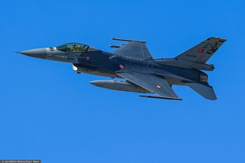 Turcja wysyła myśliwce blisko Rosji. Wzmocnią NATO
