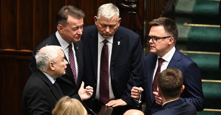 Ruszył Sejm, komicy mają problem. "Wystarczy pokazać Ziobrę"