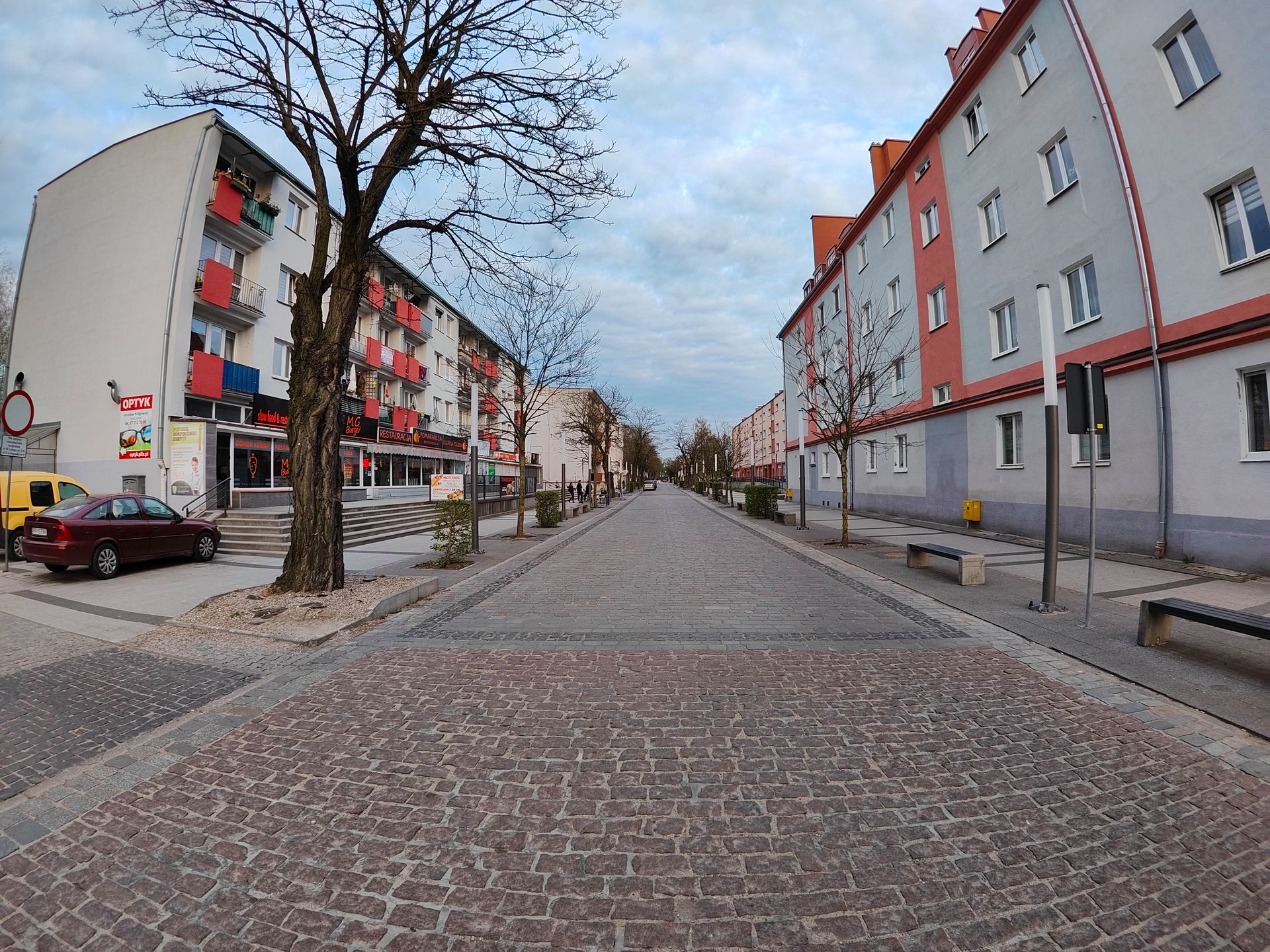Wreszcie smartfon, który się wyróżnia. realme GT 2 Pro robi to, czego inne nie potrafią 34