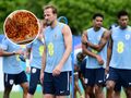 Żelki i fasolka po bretońsku. To będą jeść na mundialu