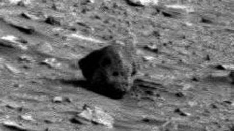 Czaszka obcego znaleziona na Marsie? 1