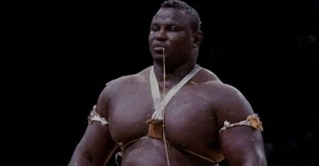 Pudzianowski go zniszczył. Gigant zawalczy z influencerem!