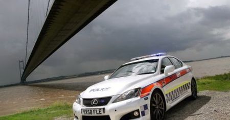 Lexus IS-F będzie ścigał przestępców