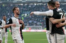 Serie A: Juventus pokonał Fiorentinę. Cristiano Ronaldo poskromił Bartłomieja Drągowskiego. Wojciech Szczęsny "na zero"