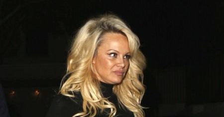 "Słoneczny patrol": Pamela Anderson w kiepskiej formie. Tak źle dawno nie wyglądała