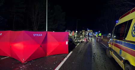 Tragiczny wypadek w Kujawsko-Pomorskim. Dwie osoby nie żyją
