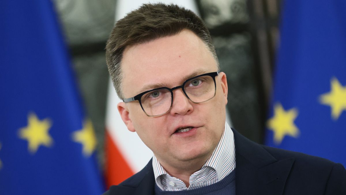 Hołownia o immunitecie Morawieckiego