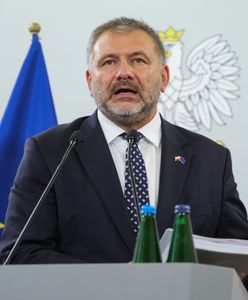 System autorytarny w Polsce? Żurek pokazał raport o represjach