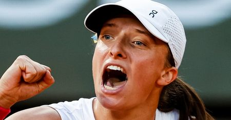 Iga Świątek MISTRZYNIĄ Rolanda Garrosa po raz trzeci!