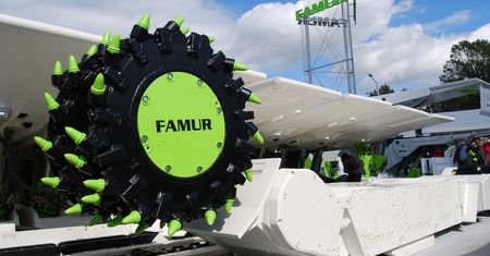 Famur zarobił prawie 52 miliony złotych w 2015 roku