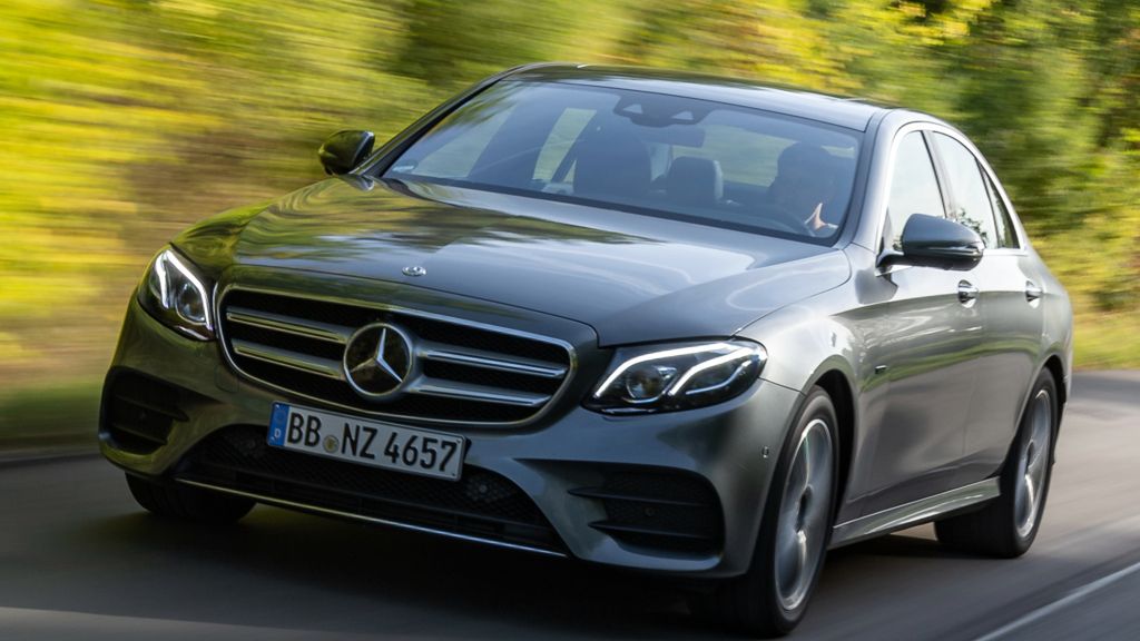 Do serwisu musi jechać 911 aut z polskiego rynku.