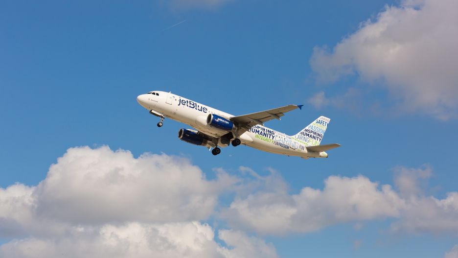 Gwiazdor leciał samolotem linii JetBlue