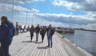 Zbyszek pracuje w Szwecji przez miesiąc, potem na miesiąc wraca do domu