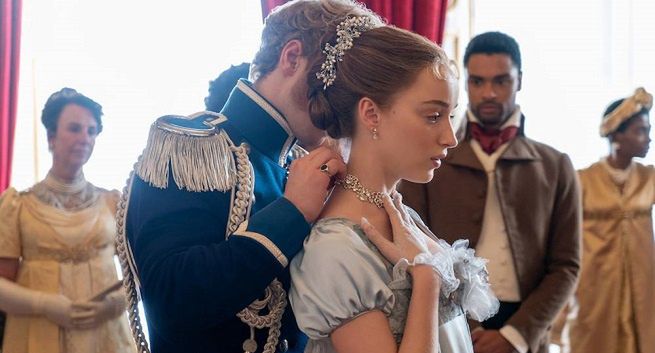 "Bridgertonowie" spychają "Wiedźmina" z czołówki najczęściej oglądanych seriali Netfliksa