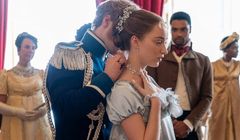 "Bridgertonowie" spychają "Wiedźmina" z czołówki najczęściej oglądanych seriali Netfliksa