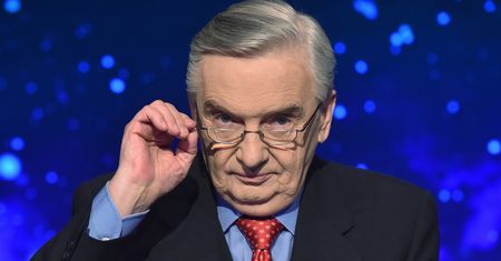 Tadeusz Sznuk od lat prowadzi "Jeden z dziesięciu". Oto jego wykształcenie