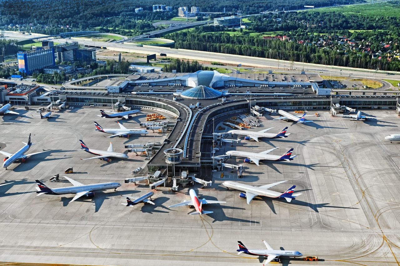 Russian planes are starting to break down. Western sanctions are working. The photo shows Moscow's Sheremetyevo Airport.