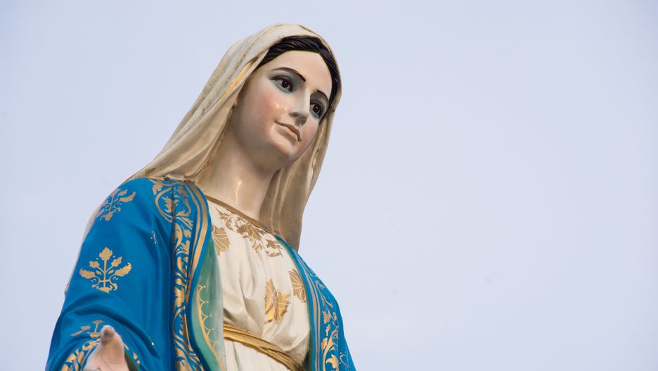 Co warto wiedzieć o Niepokalanym Sercu Maryi?