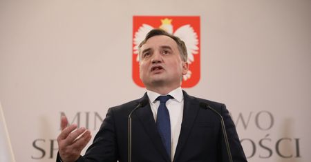 Ziobro składa wniosek do TK ws. unijnego mechanizmu praworządności
