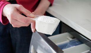 Niemcy zbadali proszki do prania. Zwycięska marka w dyskoncie w Polsce