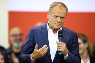 Donald Tusk chce, by PiS przyspieszył podwyżkę 500 plus. Złoży projekt ustawy