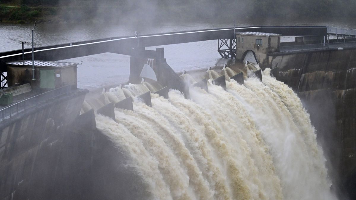 OTTENSTEIN, AUSTRIA - SEPTEMBER 16: Water is being released over the dam wall from the artificial Ottenstein reservoir to counter the high water levels on September 16, 2024 in Ottenstein, Austria. There have been extreme weather and flood warnings as heavy rainfall sweeps the Czech Republic, Poland, Germany, Austria and Slovakia. (Photo by Christian Bruna/Getty Images)