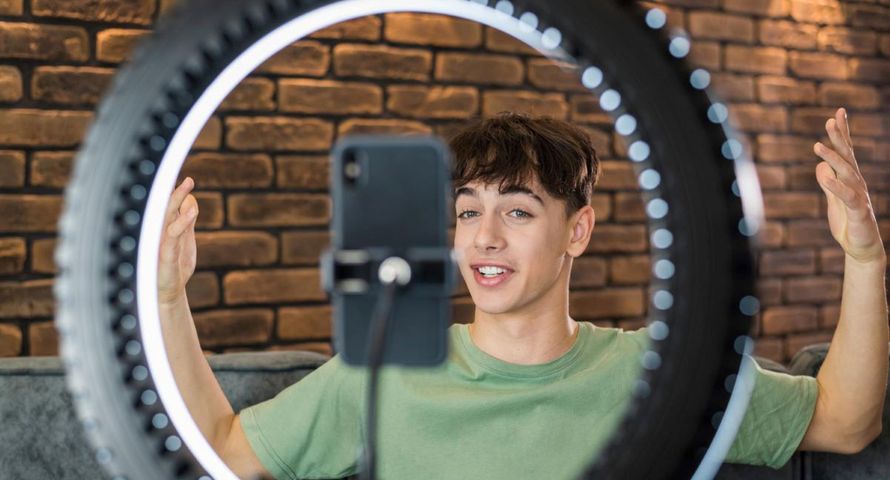 Enyo Agency z działem Influencer Relations