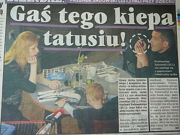 Sadowski pali przy dziecku!