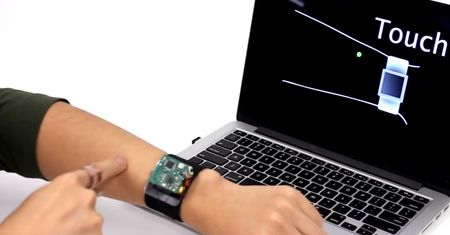SkinTrack: twoja skóra jako dotykowy interfejs smartwatcha