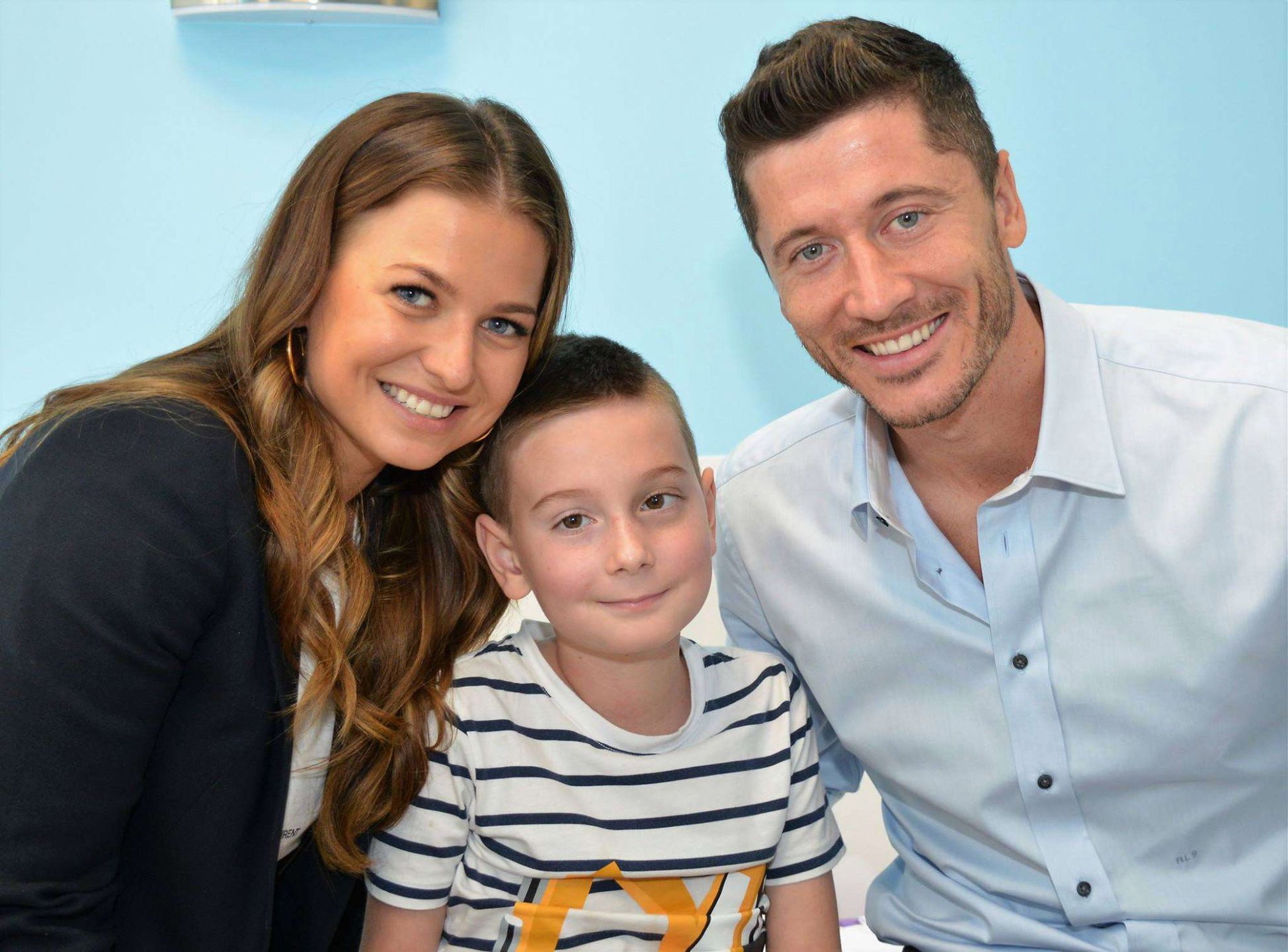 Anna i Robert Lewandowscy przekazali ponad pół miliona złotych na Centrum Zdrowia Dziecka