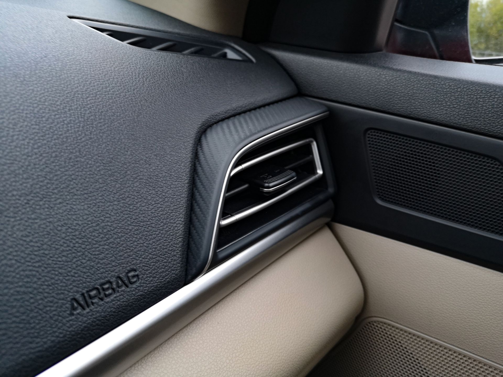 Hyundai Elantra: Hyundai SmartSense, Android Auto i kamera cofania 29