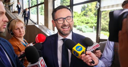 Śledztwo ws. mieszkania. Obajtek nagle zaczął mówić o sąsiadce