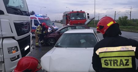 Wypadek drogowy na obwodnicy Ostrowca