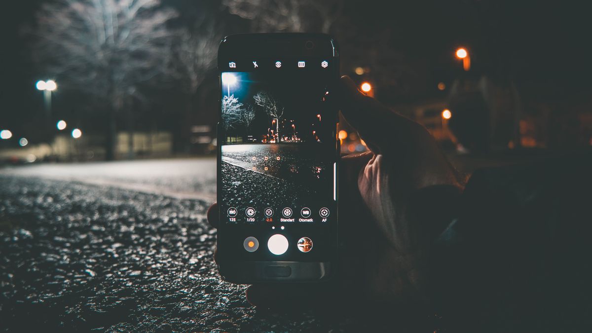 Ciemny motyw na topie. Skorzystamy z niego w Dysku Google i Microsoft OneNote