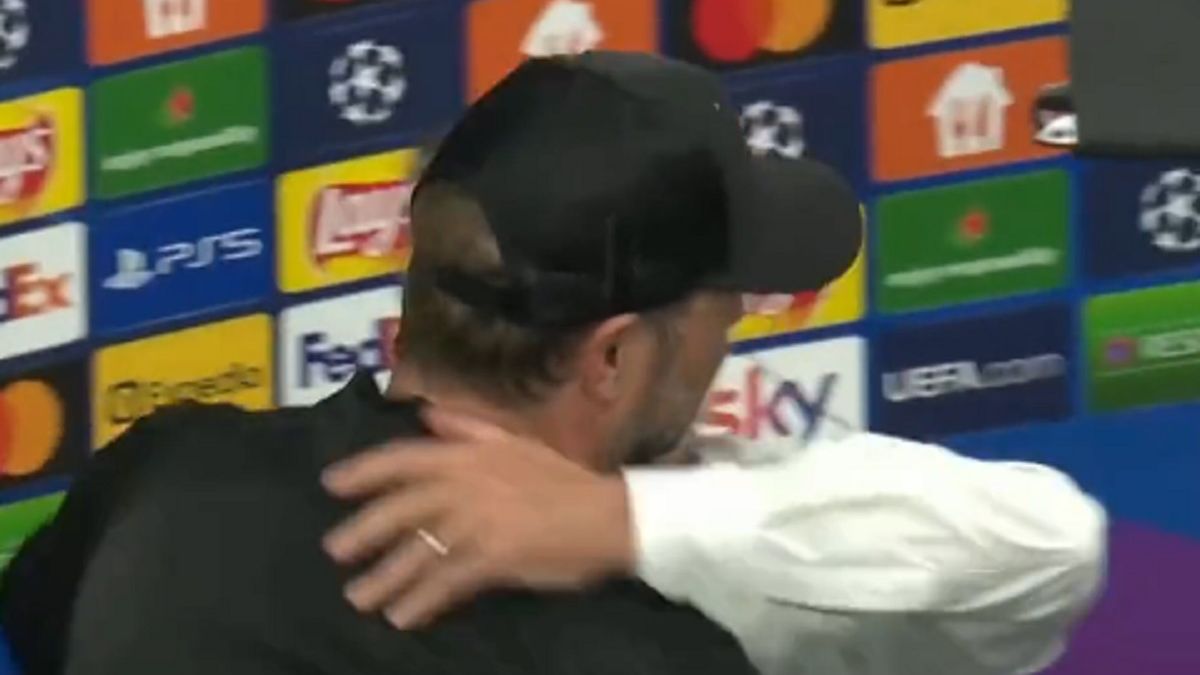 Klopp ściska się z Ancelottim