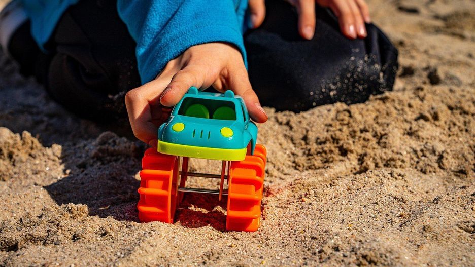 Matka odebrała synka z przedszkola po godzinie 16. Chłopiec słaniał się na nogach, ale przedszkolanki nie przekazały matce, że mógł połknąć tabletki (zdjęcie ilustracyjne)