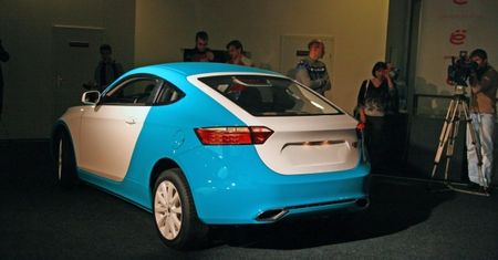 E-Auto - wszyscy chcą rosyjską hybrydę!