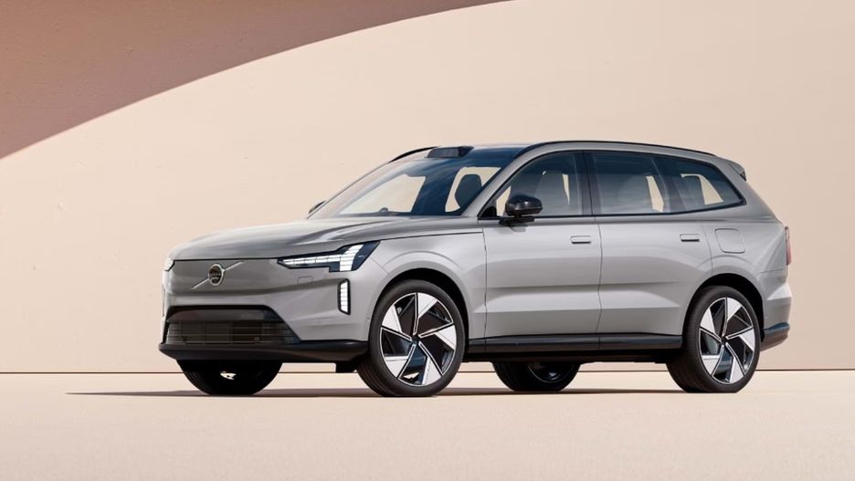Volvo EX90