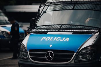 Dramatyczna akcja policji. W mieszkaniu było dziecko
