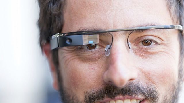 Google Glass - specyfikacja okularów pokazuje przyszłość urządzeń mobilnych 1