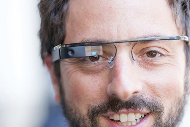 Google Glass - specyfikacja okularów pokazuje przyszłość urządzeń mobilnych
