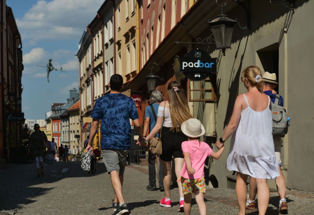 Padło pytanie o niepłodność. Ministra odpowiada ws. emerytur