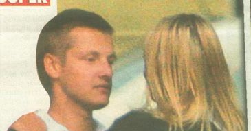 Mroczek "bierze blondynę"