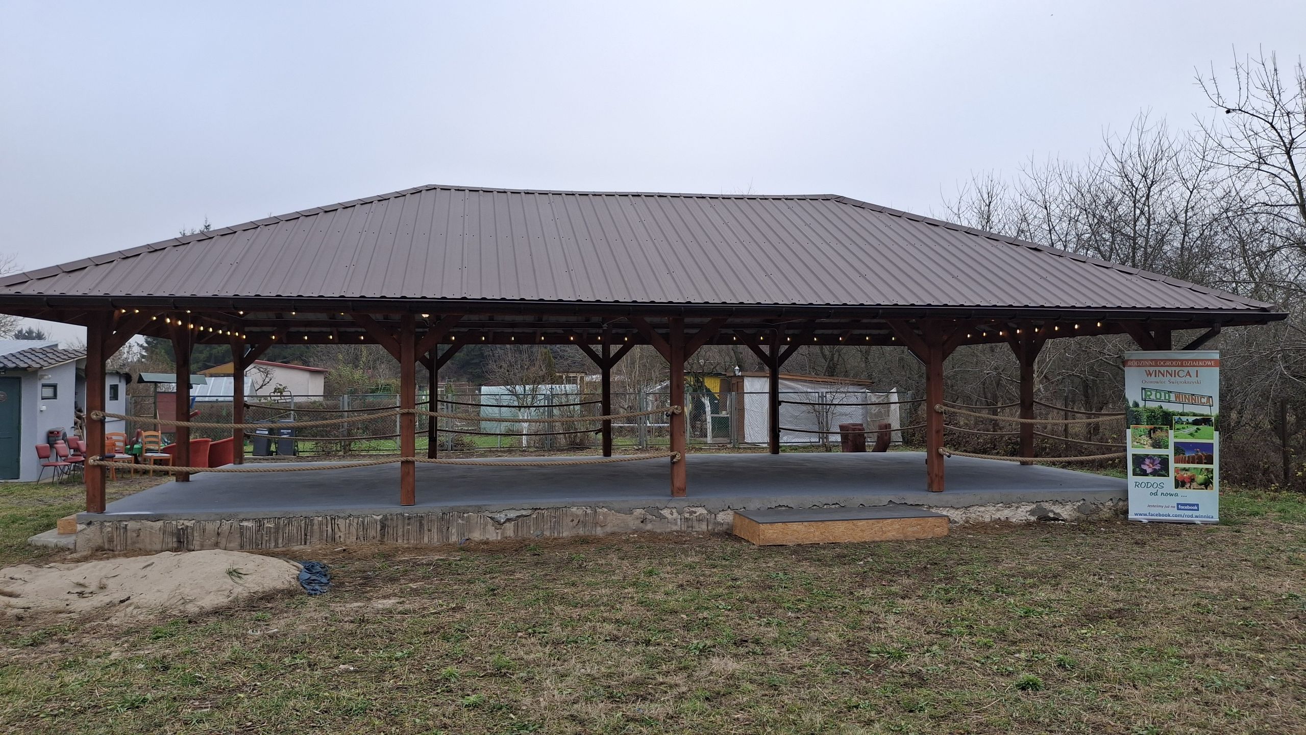 Wybudowana wiata
