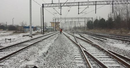 Prace na linii kolejowej Lublin – Stalowa Wola. Od marca komunikacja zastępcza