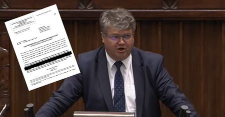 Kolejny wyrok w sprawie Macieja Wąsika. Fundacja pozwała polityka PiS