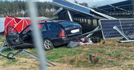Koszmarny wypadek w woj. lubuskim. Wjechał w elektrownię słoneczną