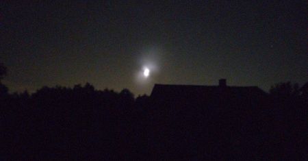 Niesamowite zjawisko na niebie widoczne w okolicy Lublina. Co to było? Mamy nagranie!