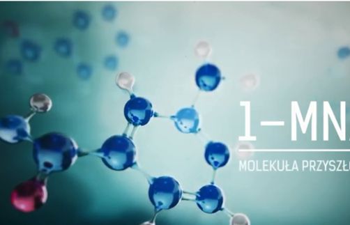 "Siła z głębi natury" w reklamie kapsułek Menavitin